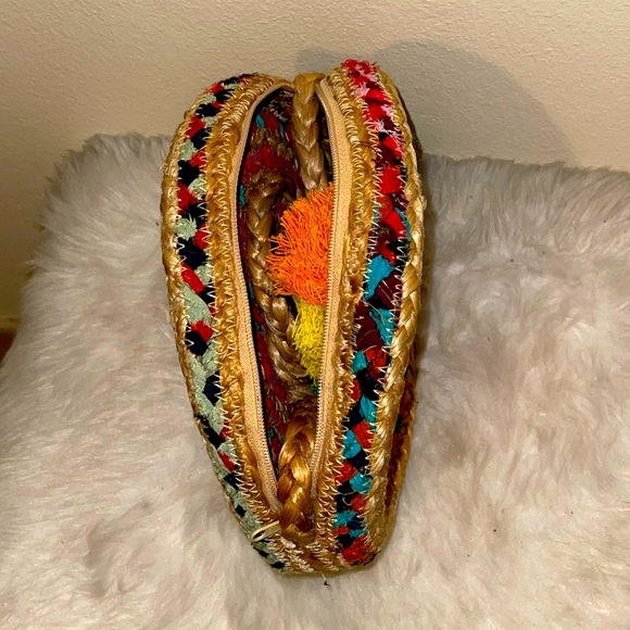 Colorful Crossbody 💕 - Picture 3 of 5